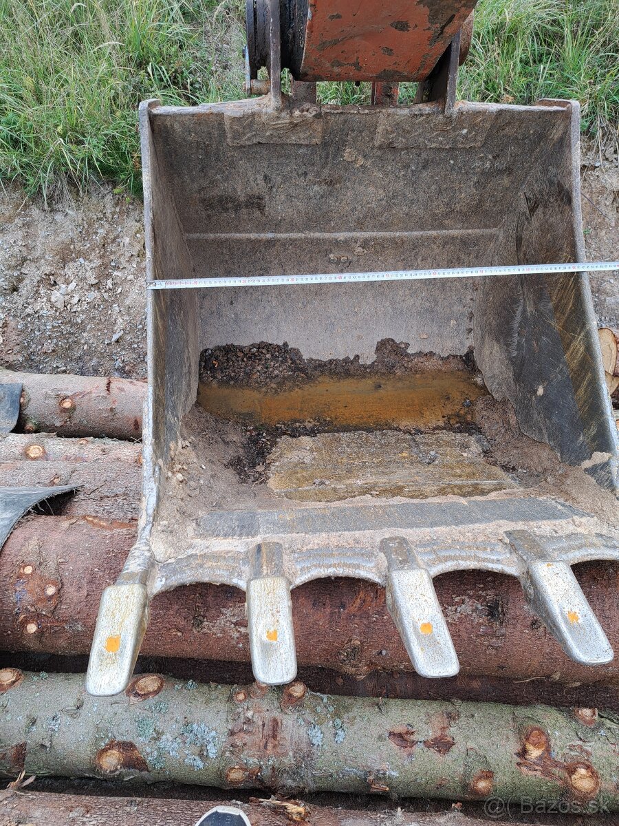 Predam bager HITACHI - 7