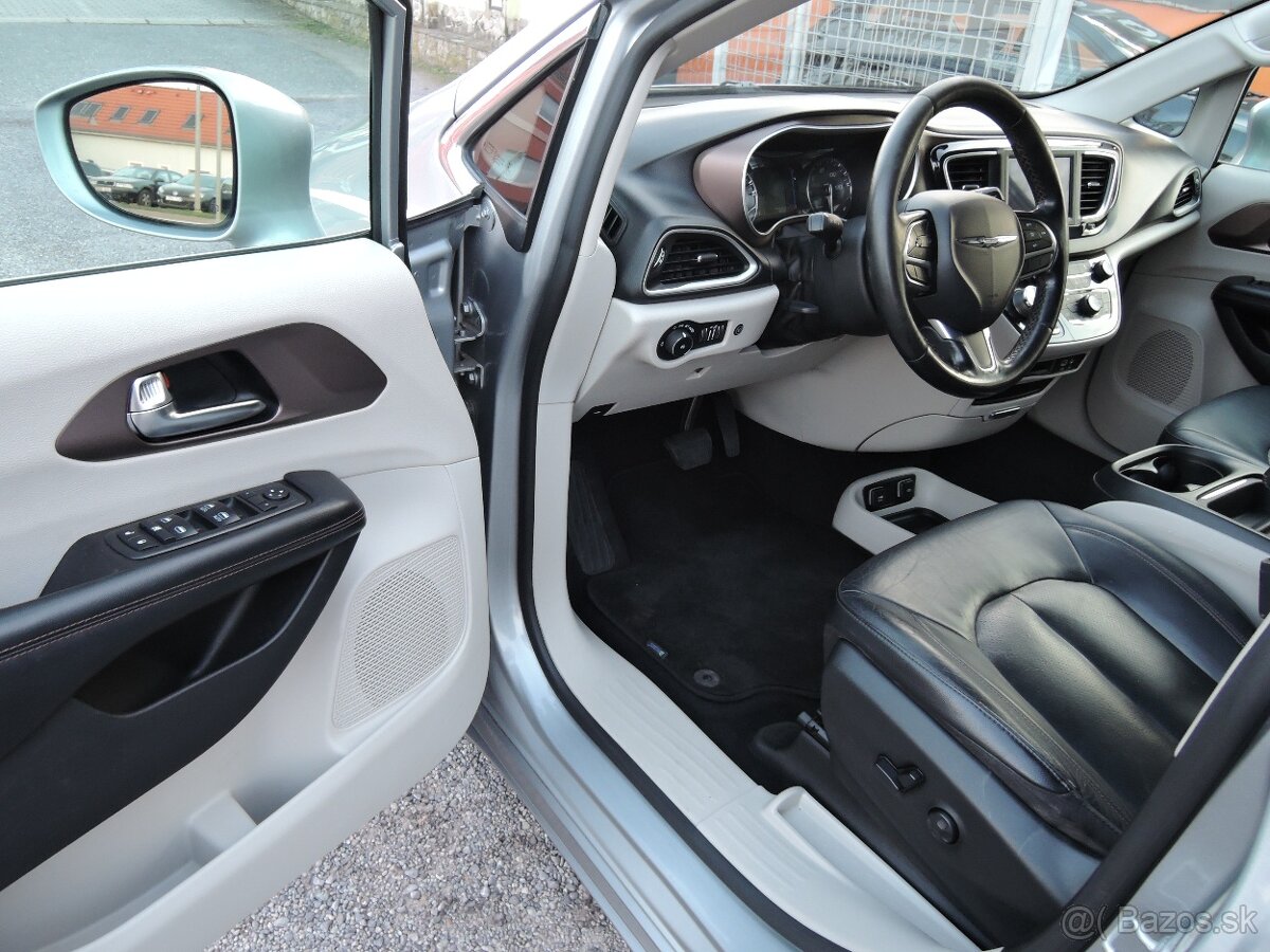 Chrysler Pacifica, 3,6 V6 Aut. StownGo Kůže 7míst - 7