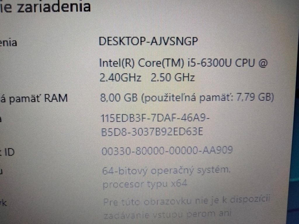 HP elitebook 840 G3 / 8gb ram / Intel core i5 / 256gb ssd- - 7