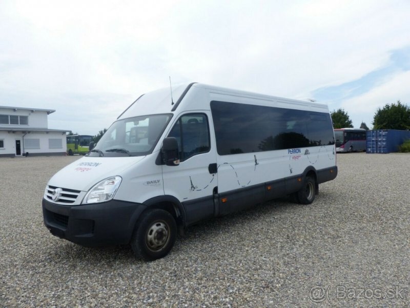 Predam bus ,,,,,20-33 miest----180 000-300 000km - 7