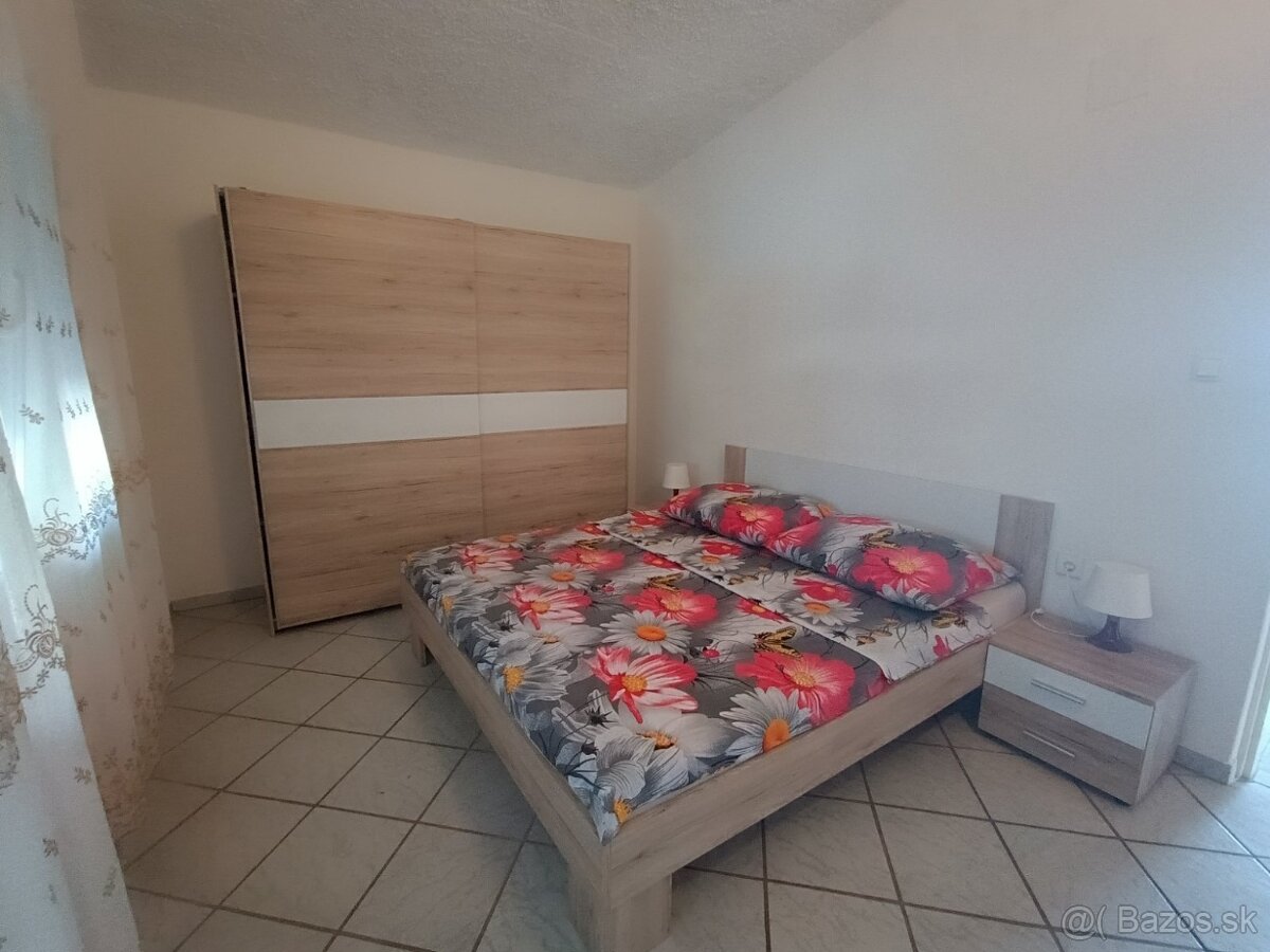 Chorvátsko - ubytovanie priamo pri mori pre 8 -16 osôb - 7