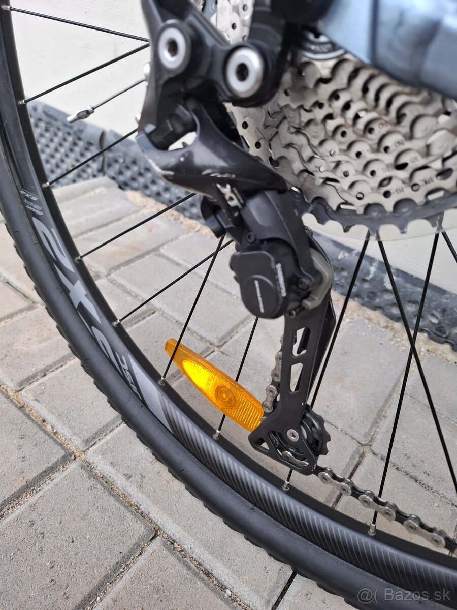 Predám Giant Roam 28er Sko-2x11, VZDUCH, DEORE XT - 7