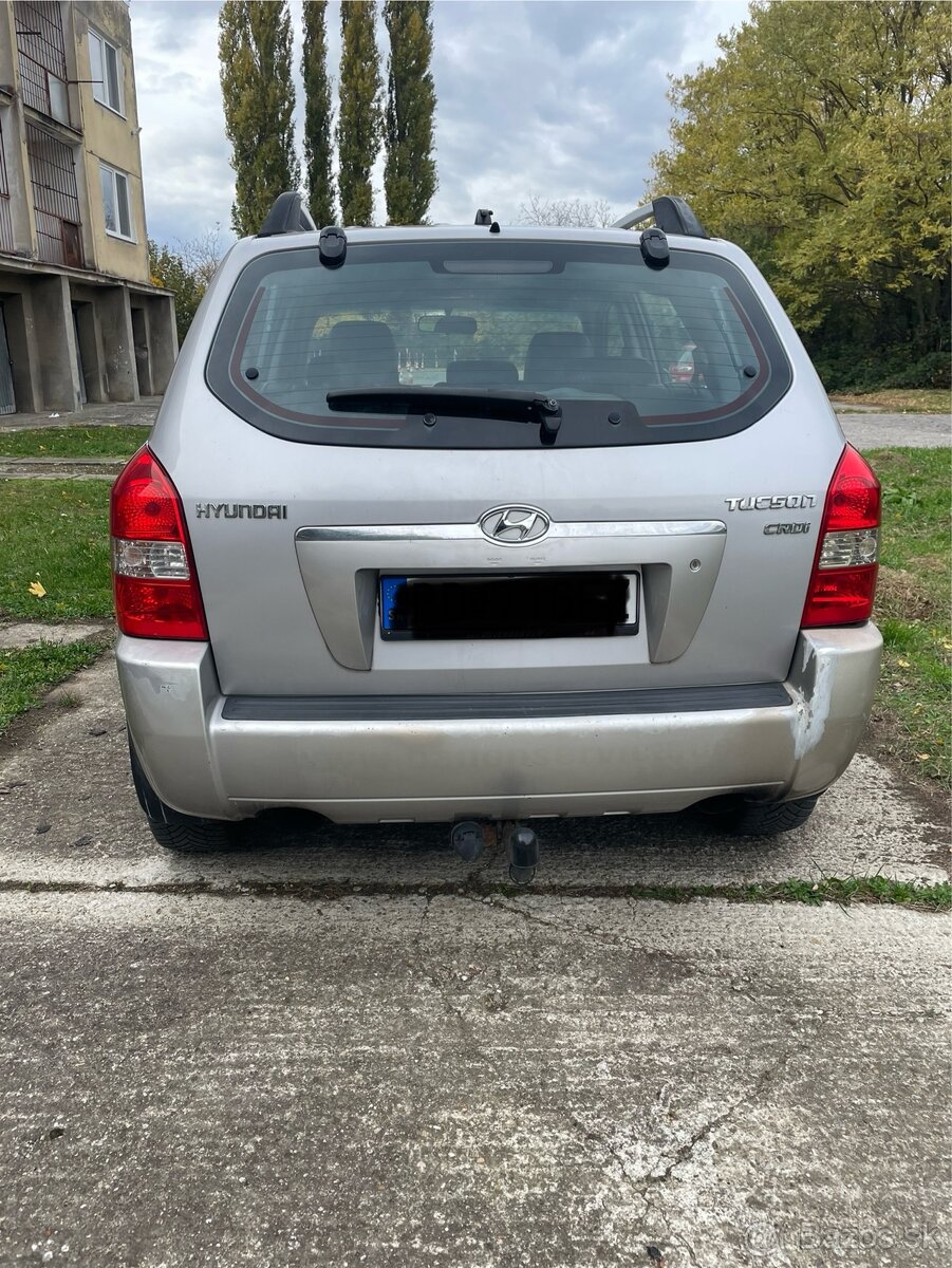 Hyundai Tucson 2.0CRDI, 4x4, ťažné zariadenie - 7