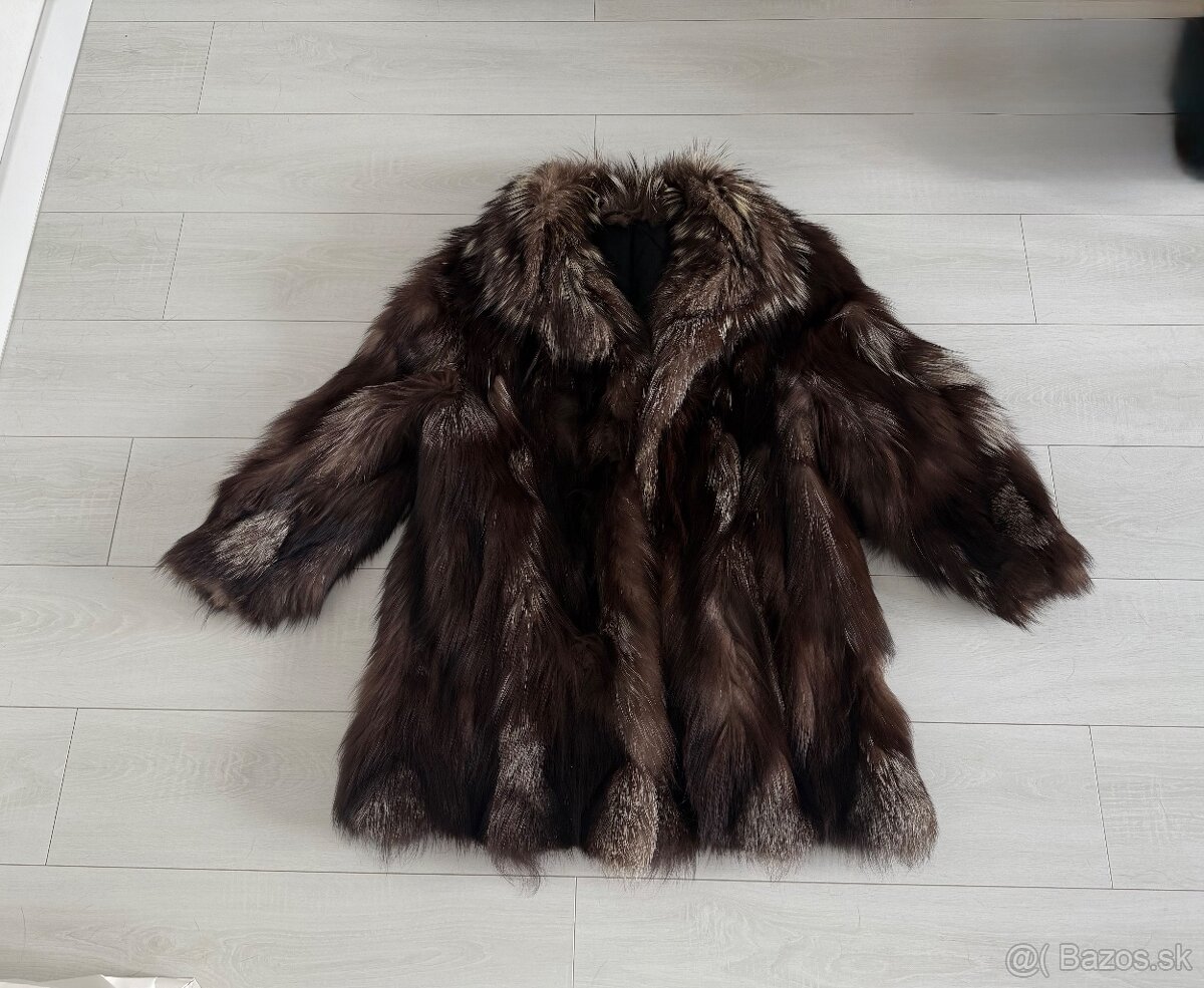 Kozuch zo striebornej lisky - 7