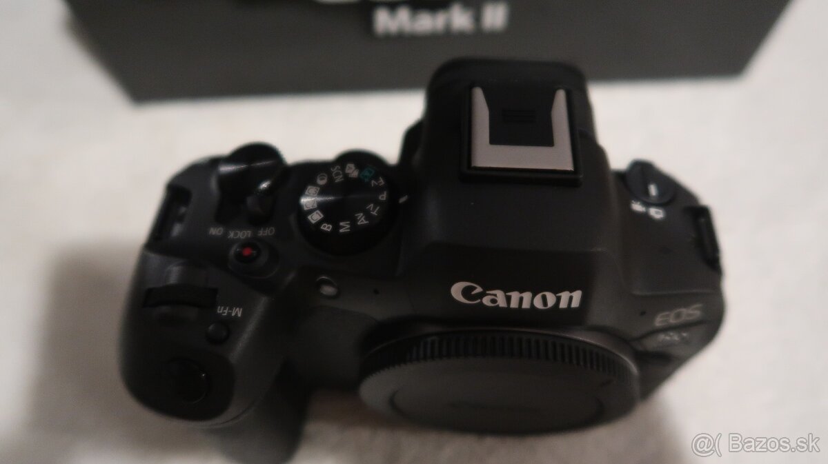 Canon EOS R6 Mark II - 7