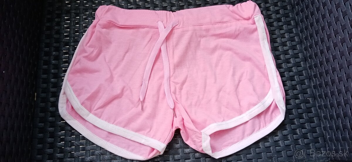 Dámske nové šortky vo farbách - 7