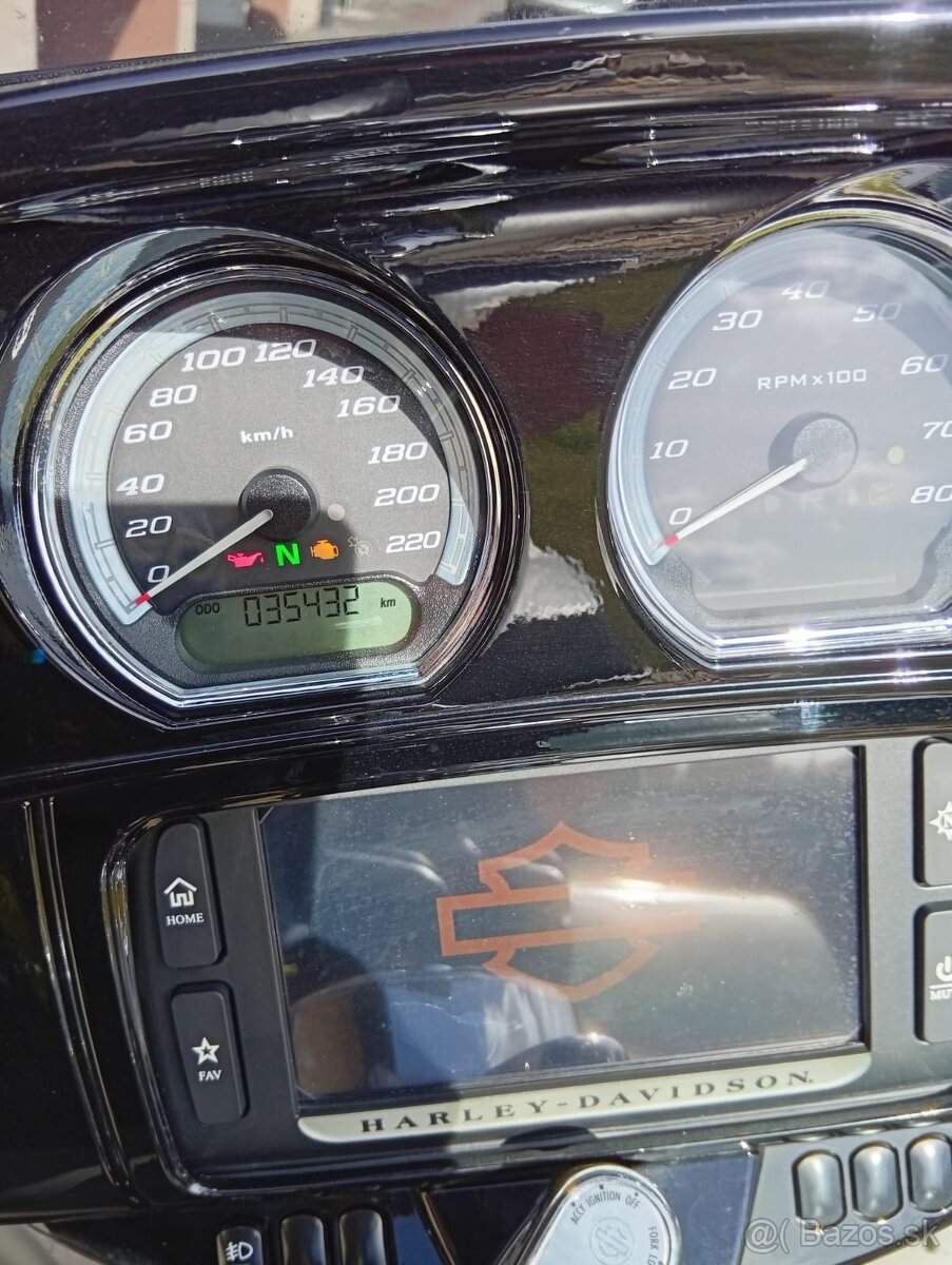 Harley Davidson Ultra Limited FLHTK - 7