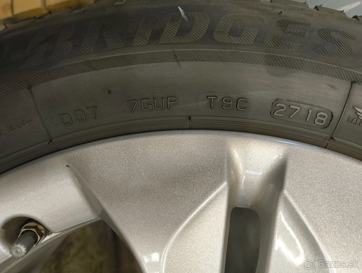 BMW 5x112 zimné 225/55 R17 F48 - 7