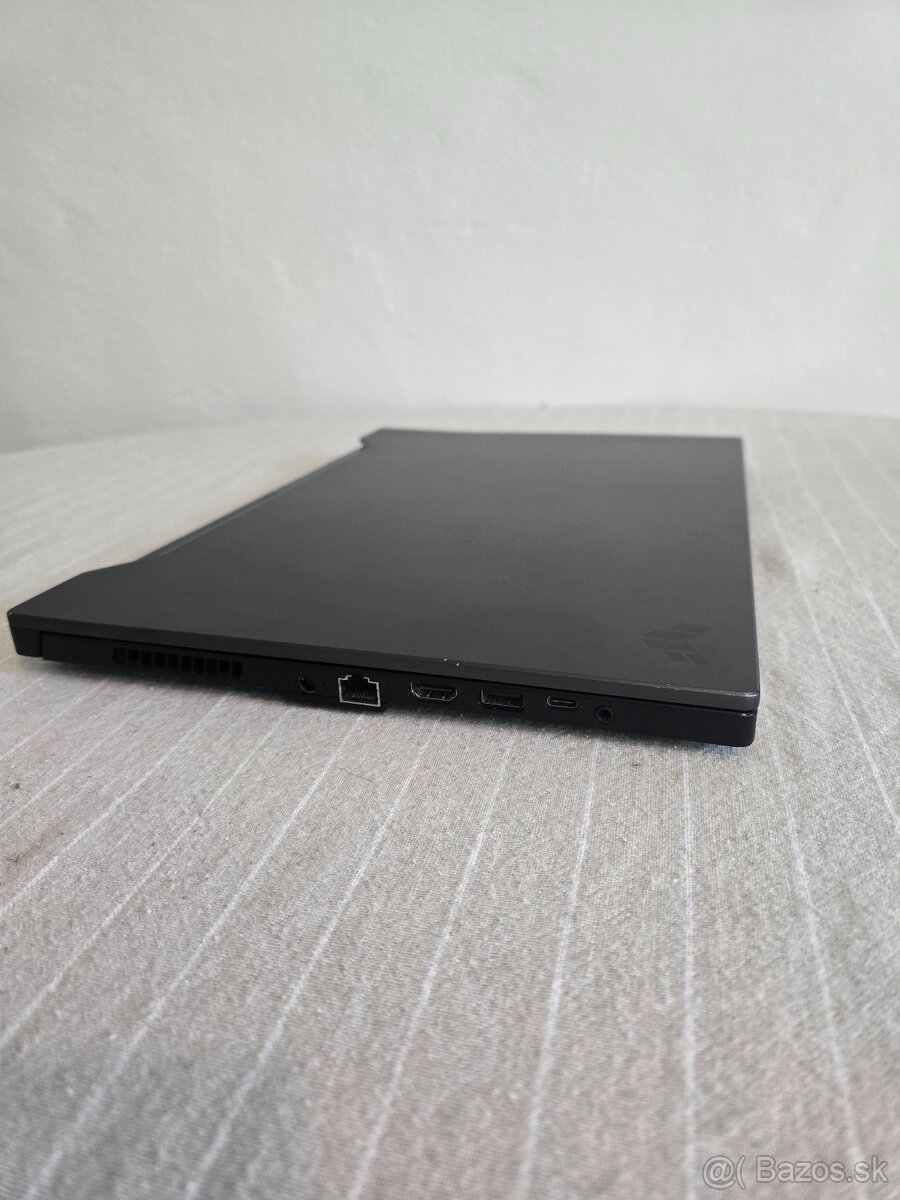 Asus Tuf Dash F15 , 512GB. SSD , 24GB. ram , 6 GB. gpu - 7