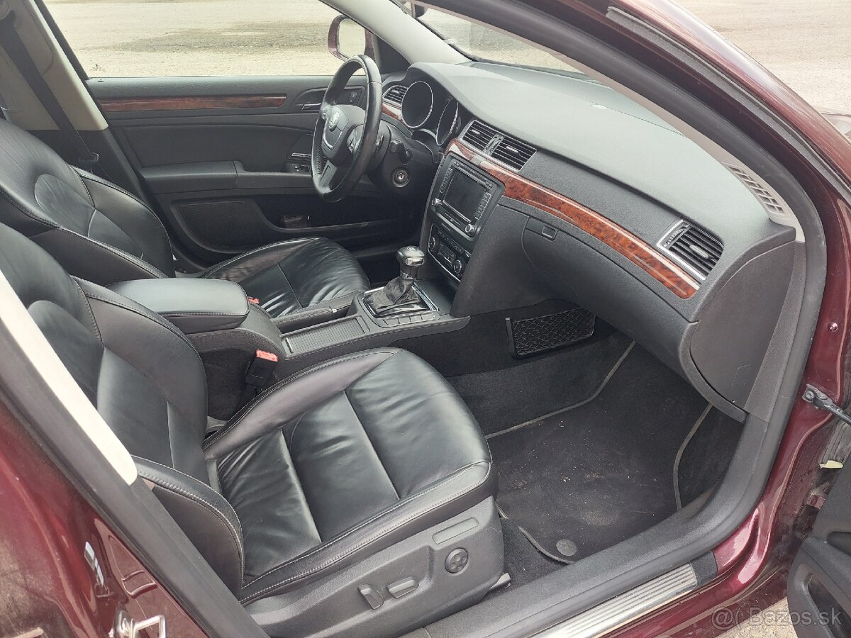 Škoda Superb 3.6, V6 - 7