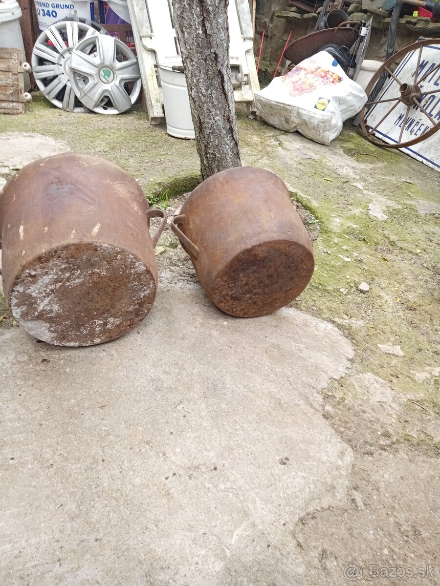 Staré liatinové hrnce - 7