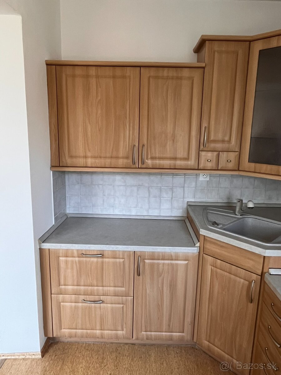Predám kuchynskú linku - 7