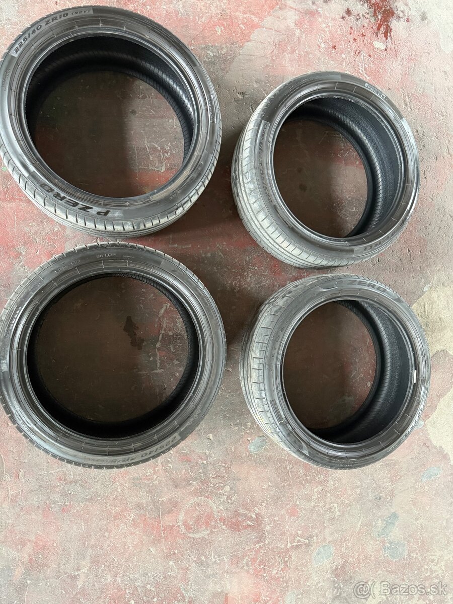 Pirelli P-Zero 225/40 R18 - 7