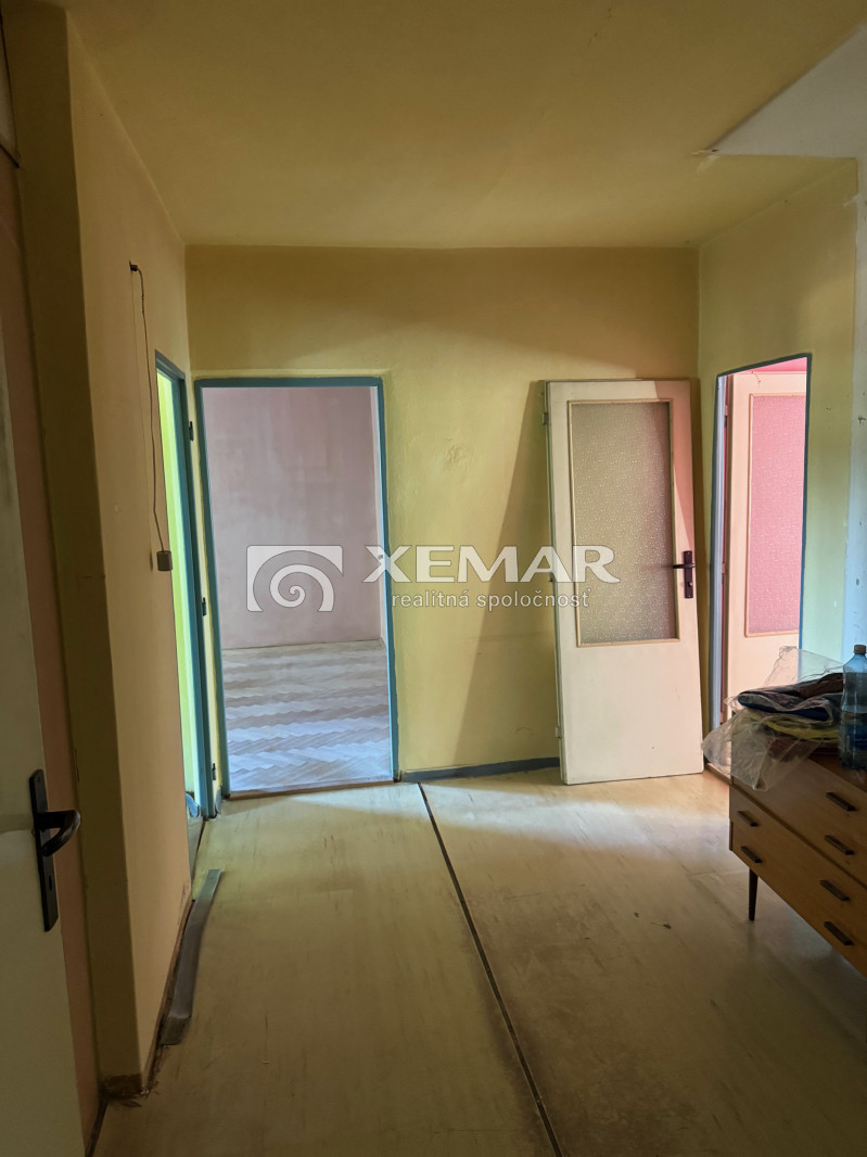 PREDAJ 2,5 izbový byt Banská Bystrica - 7