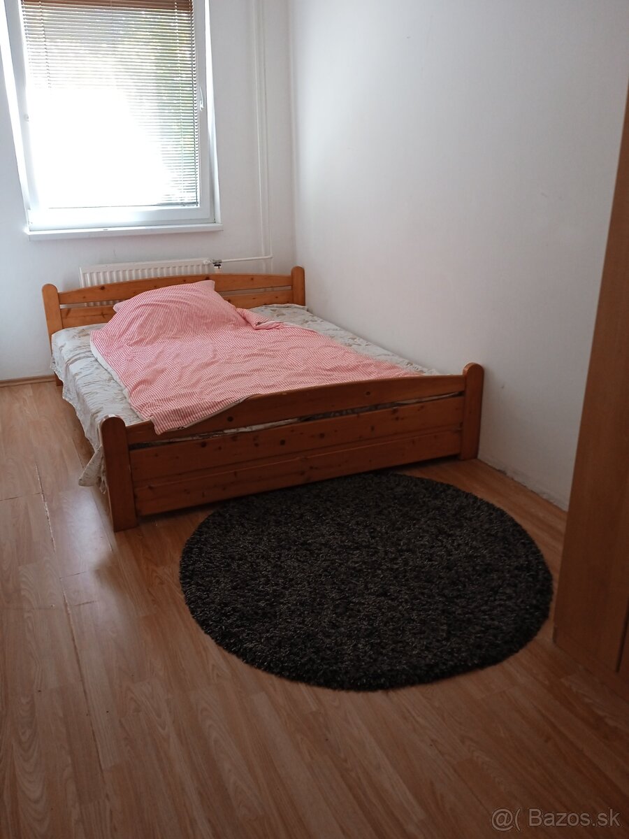 Dvo izbovy byt - 7