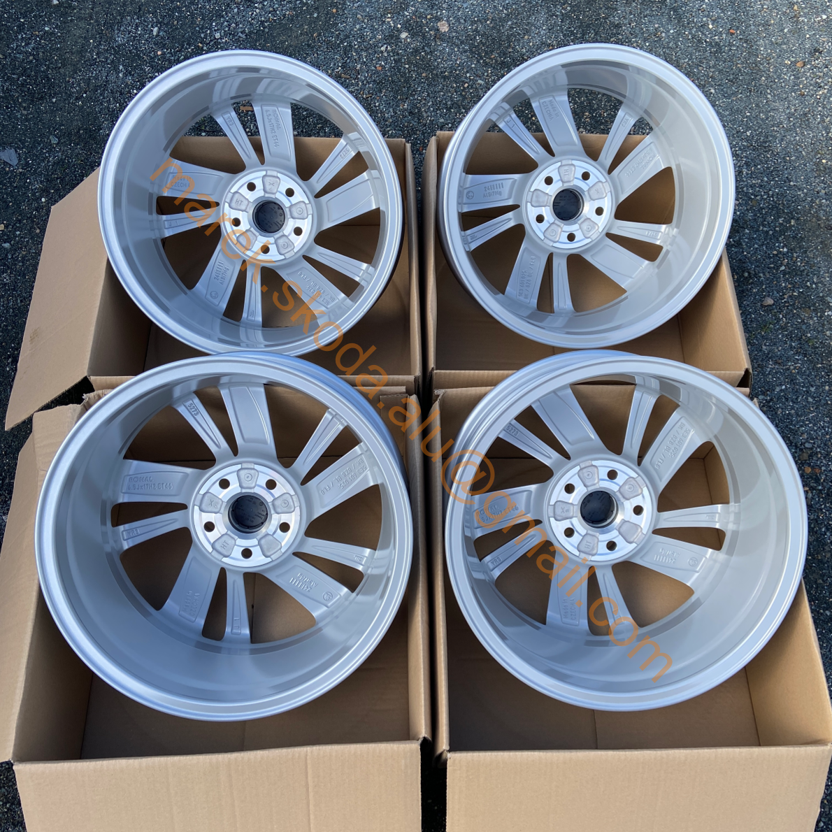 NOVÉ Nevis Octavia 4 - 7