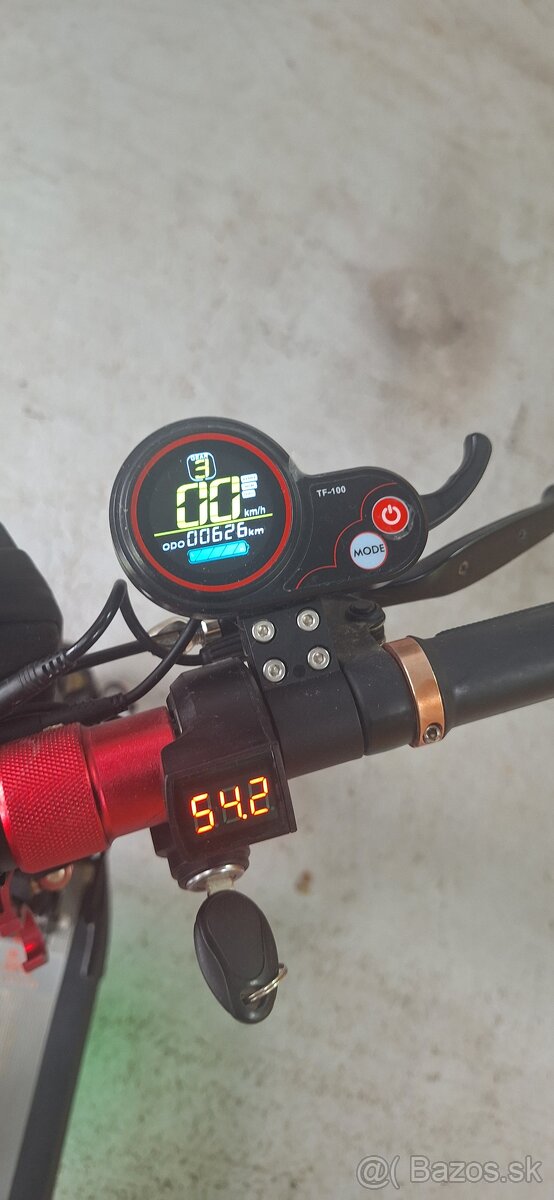 Predám kugoo m4 pro - 7