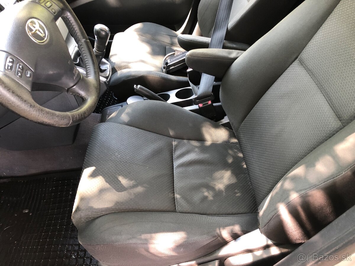 Toyota verso corolla - 7