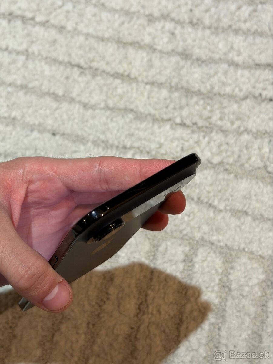 Apple iPhone Air 256GB Black - 7