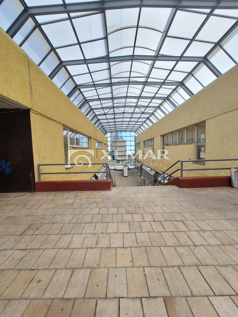 Priestory na prenájom OD Vtáčnik Prievidza - 7