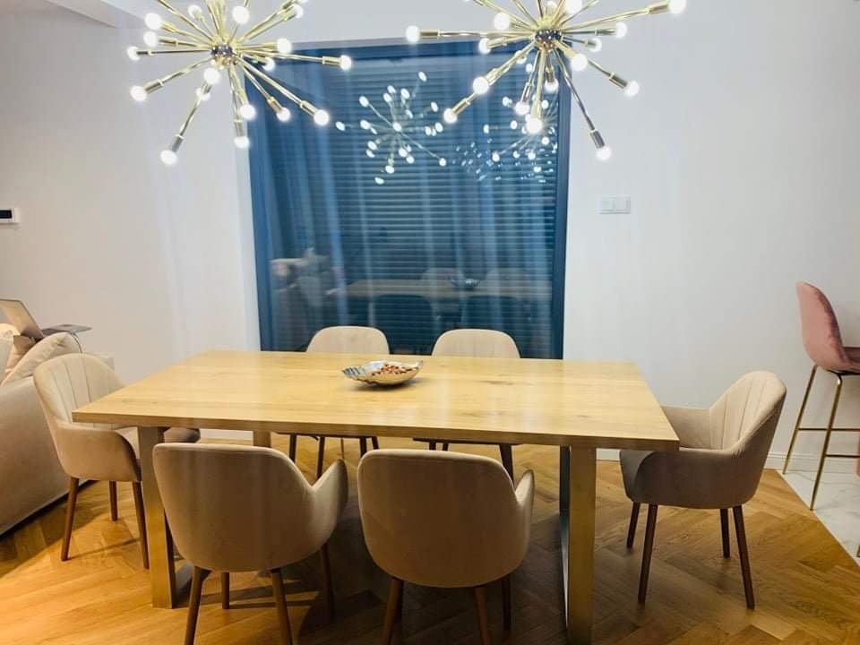 Jedálenský dubový stôl - 7