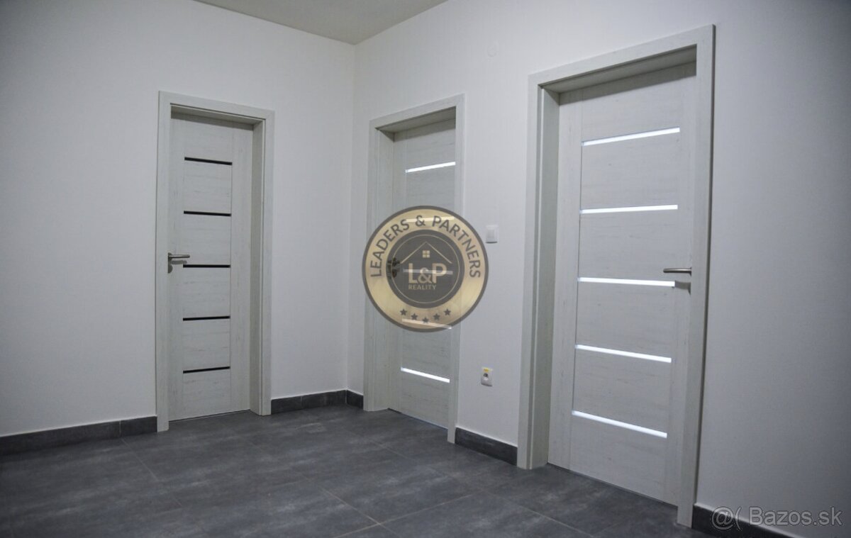 PREDAJ - priestranný 2-izbový BYT - prevedenie ŠTANDART - 7