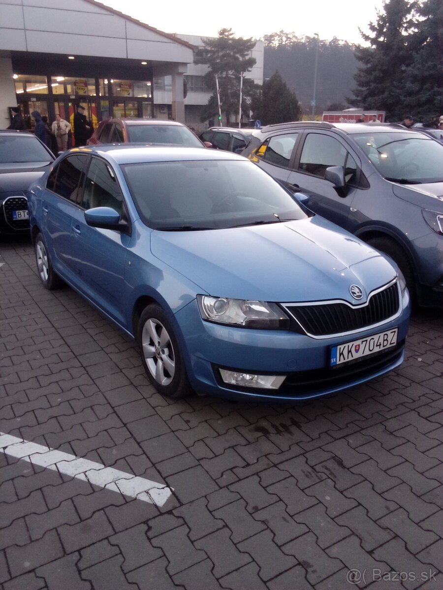 Predám škoda Rapid 1,2 Tsi ,77 kw.. Octavia 2 - 7