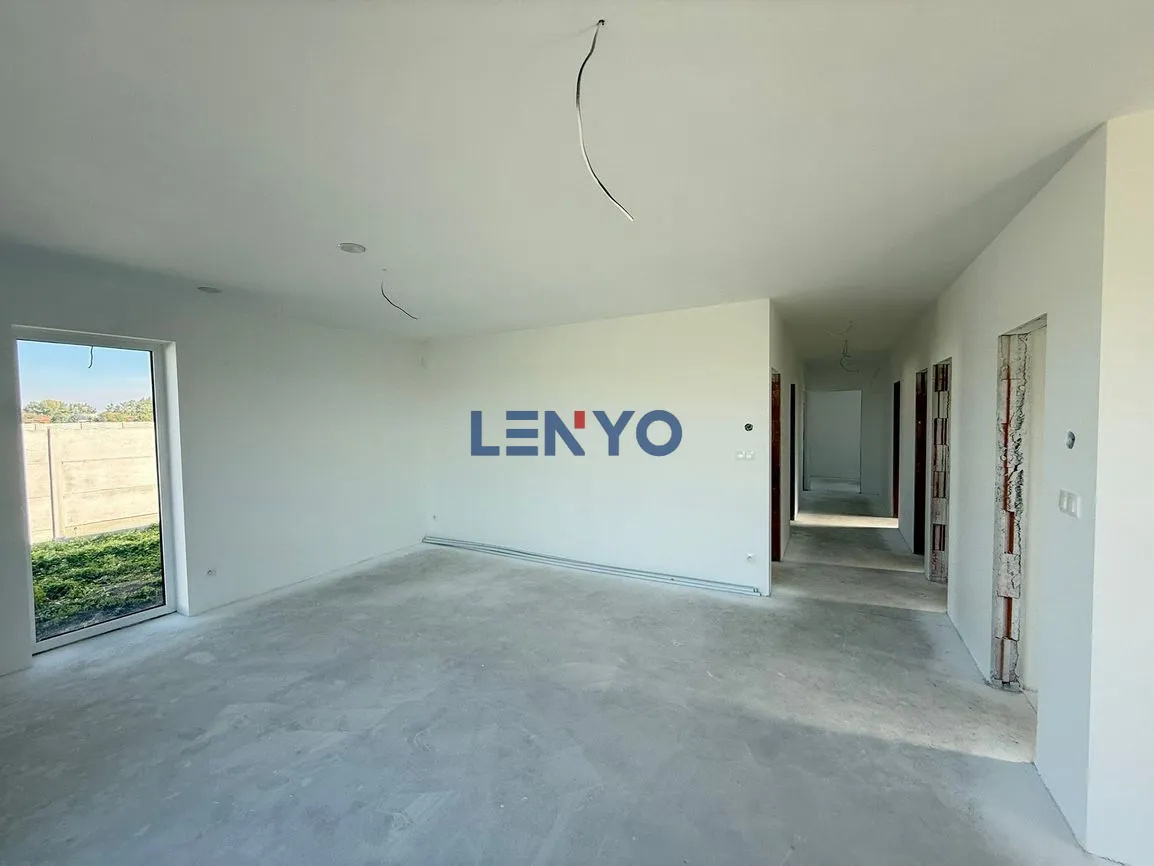 4i rodinny dom Novostavba / 100 m2 úžitková plocha - 7