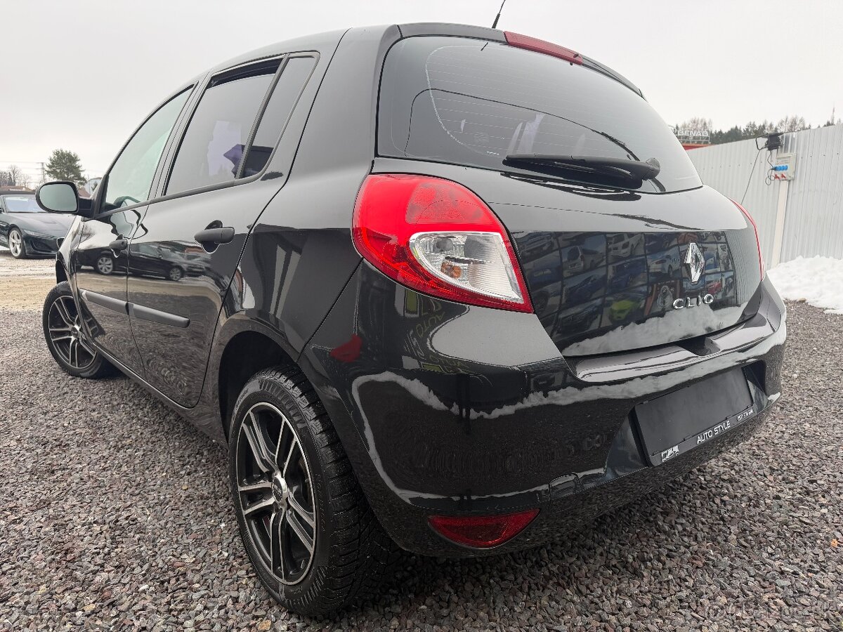 Renault Clio 1.2 Authentique - 7