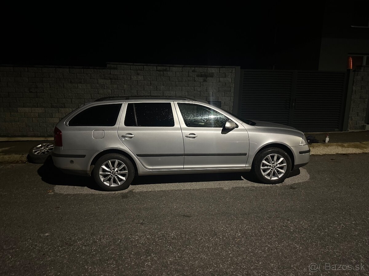 Škoda Octavia 2 1.6 benzin + plyn - 7