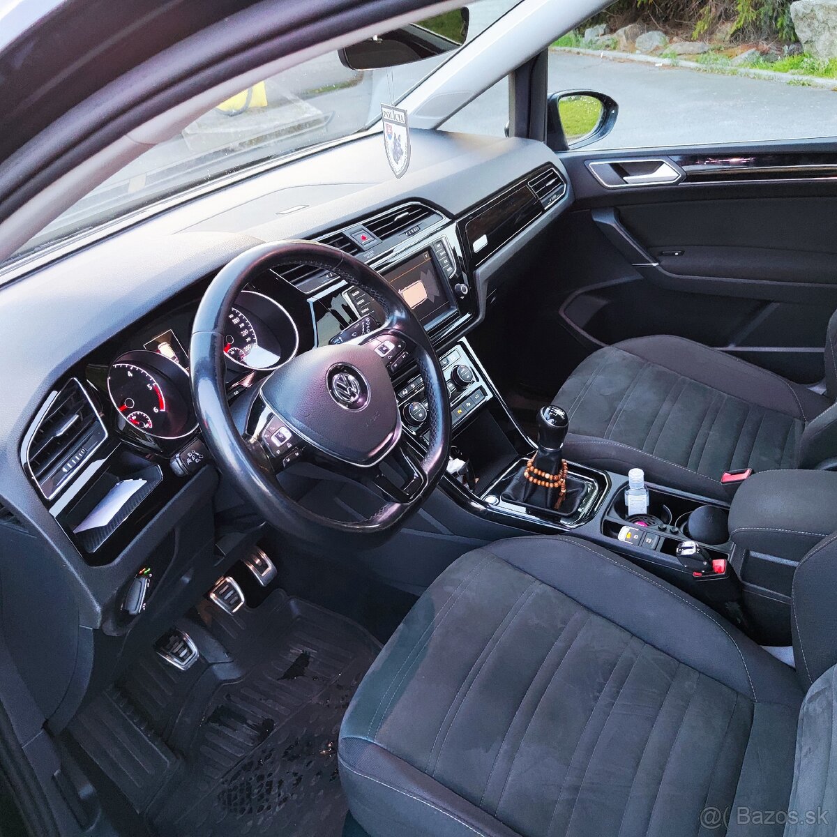Volkswagen Touran 2.0tdi 110kw manuál 7miest - 7