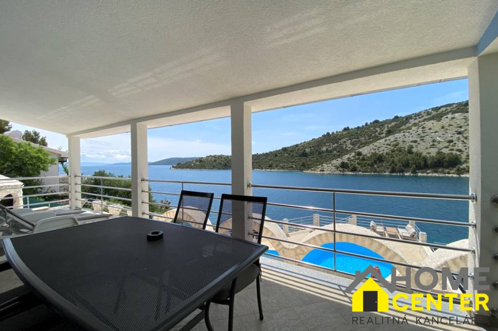 Apartmánová vila /500 m²/ pri mori, Dalmátsko, Marina - 7