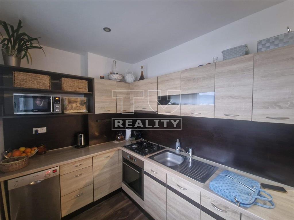 Atraktívny 2izbový byt v Beluši - 7