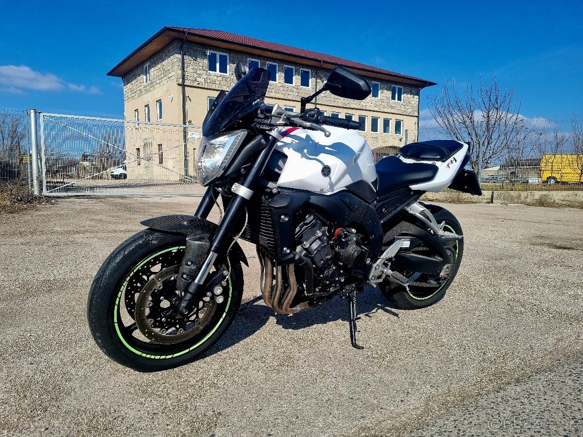 Yamaha FZ1 - 7