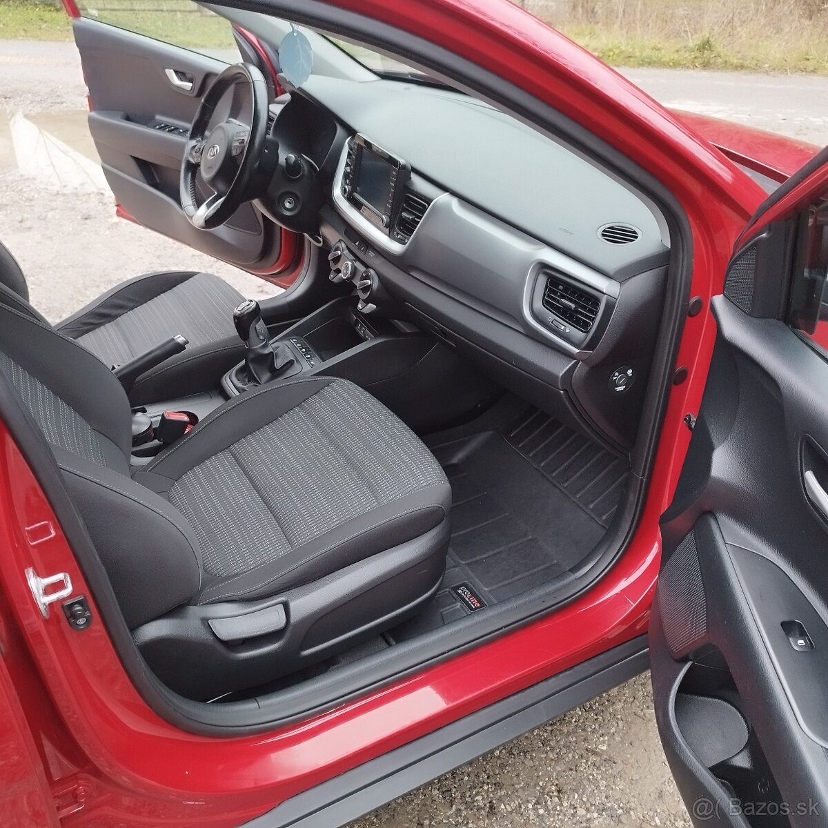 Kia Stonic 1,4 CVVT , M6 - 7