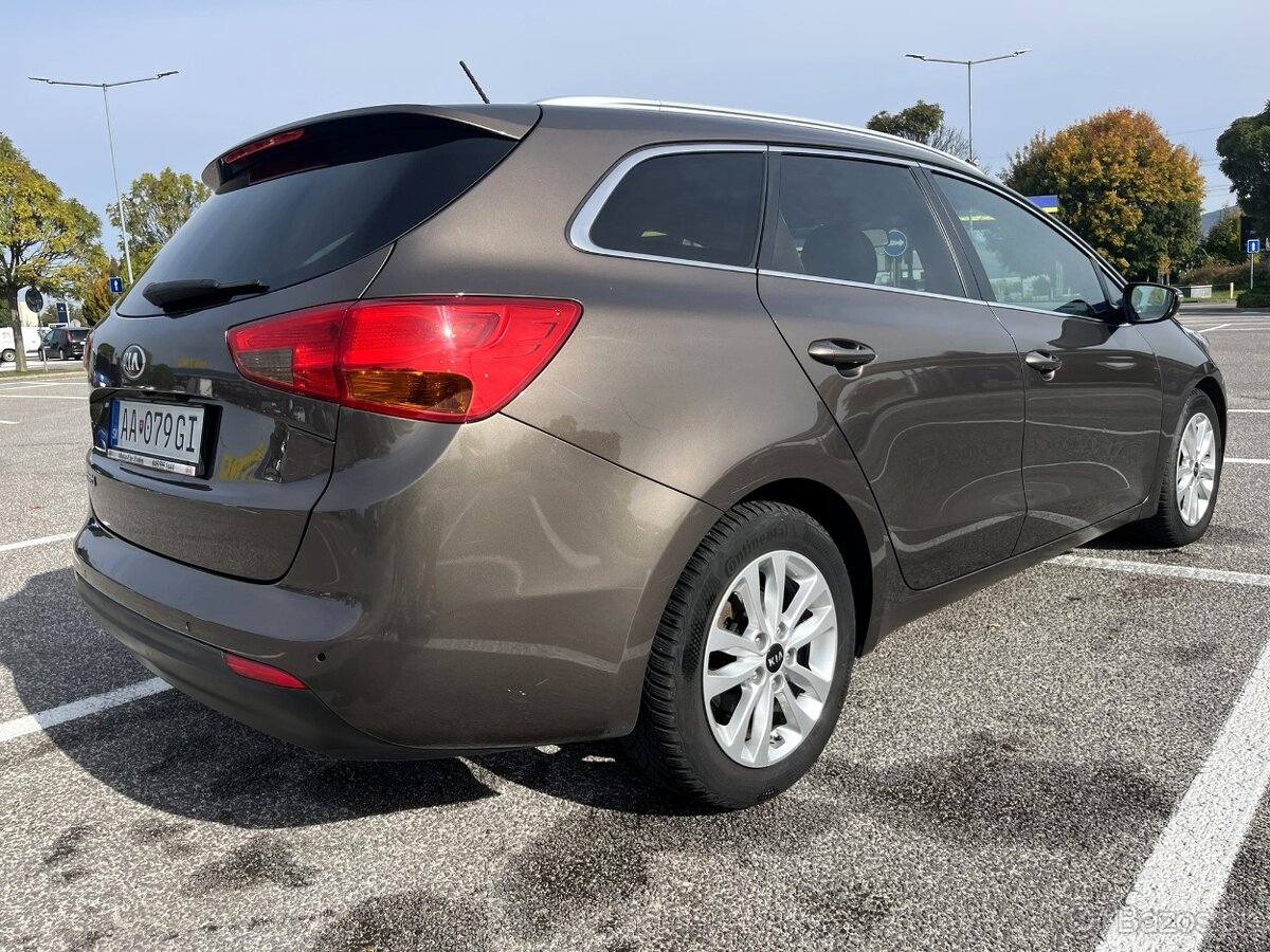Kia Ceed SW 1.6 GDI AT 141tis.km - 7