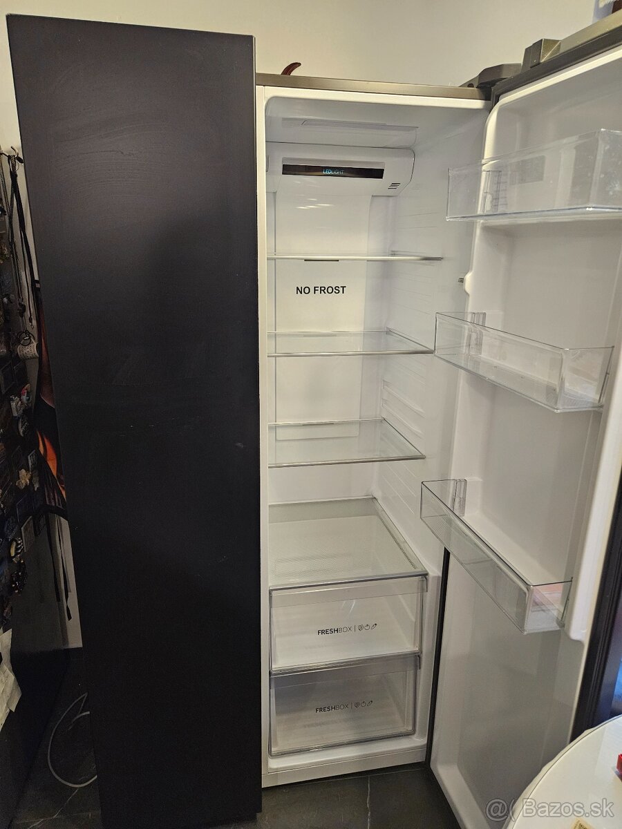 Americka chladnicka s mrazničkou - 7