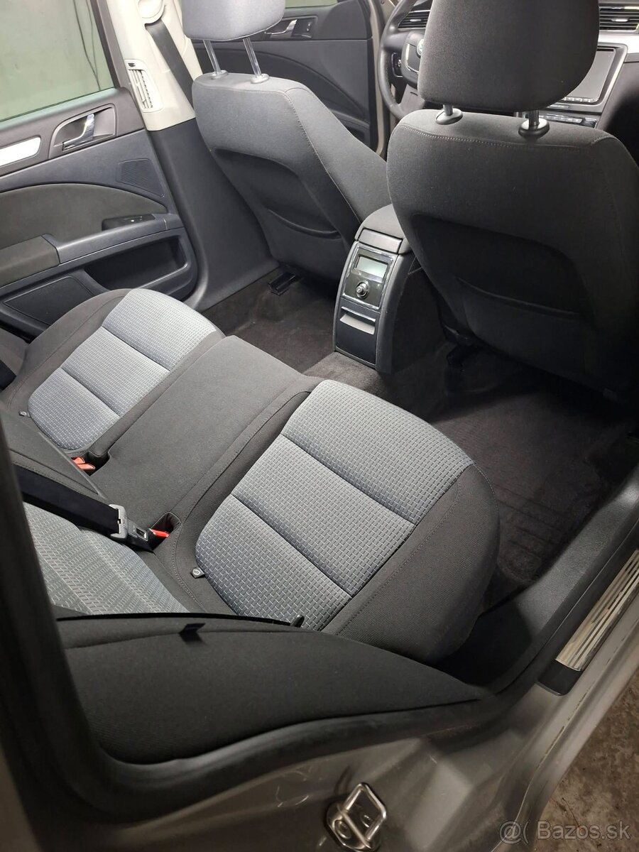 Škoda Superb 2.0 TDI 103kw - 7