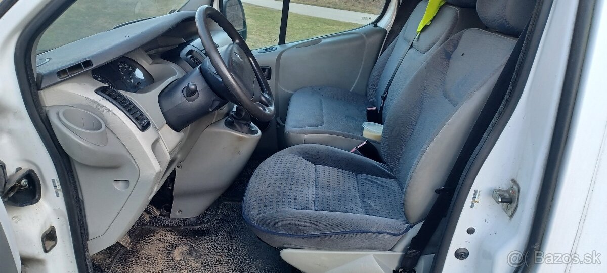 Renault Trafic - 7