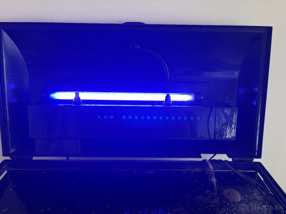 Akvarium so skrinkou - 7
