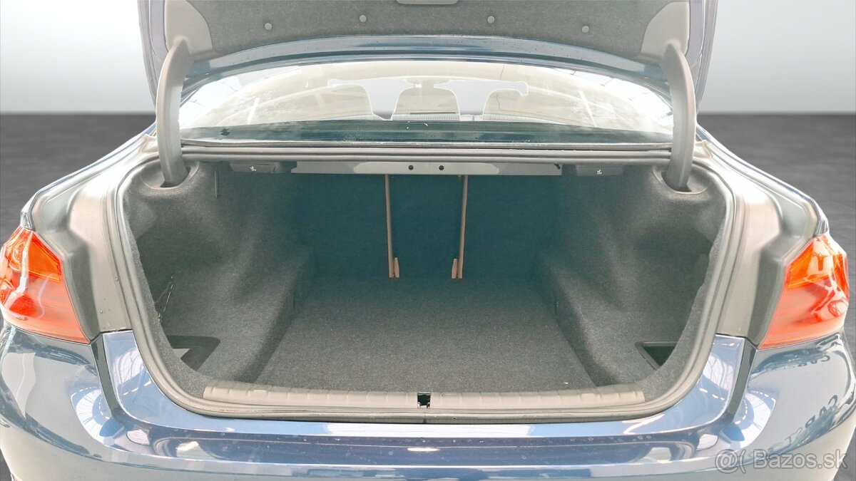 BMW 520d 140kw xdrive AT , r.v.  2019, kúpené v SR - 7