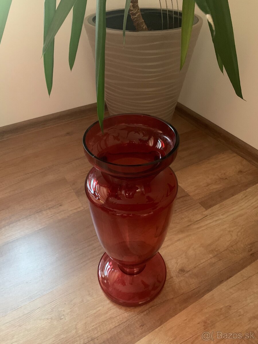 Rôzne vázy a dekoračné fľaše - 7