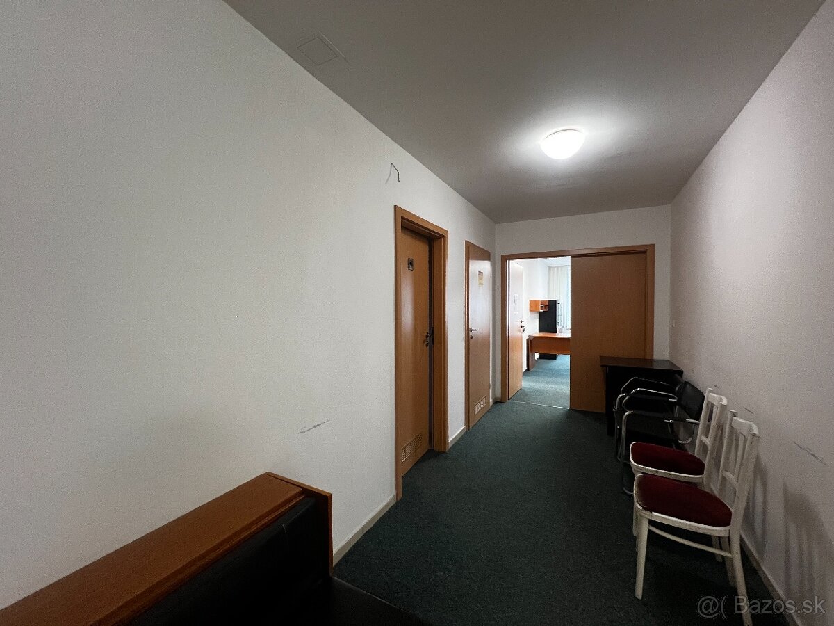 Dvoj-kancelária na ul. Radlinského - 7