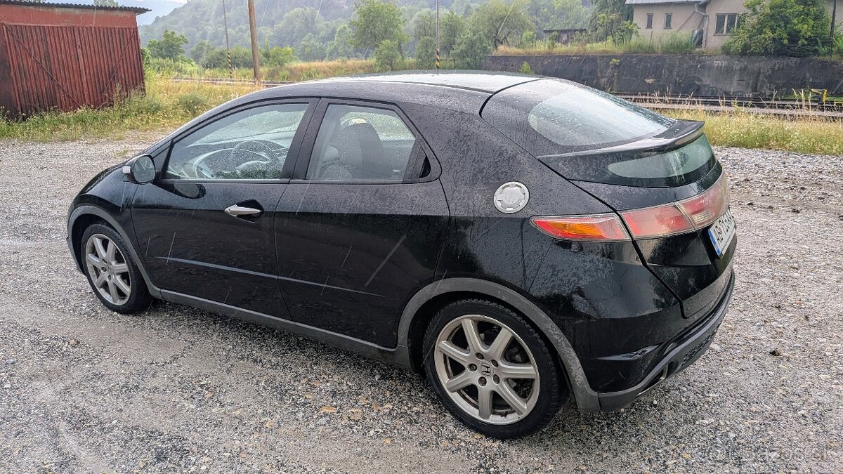 Honda Civic 2.2 i-CTDi - 7