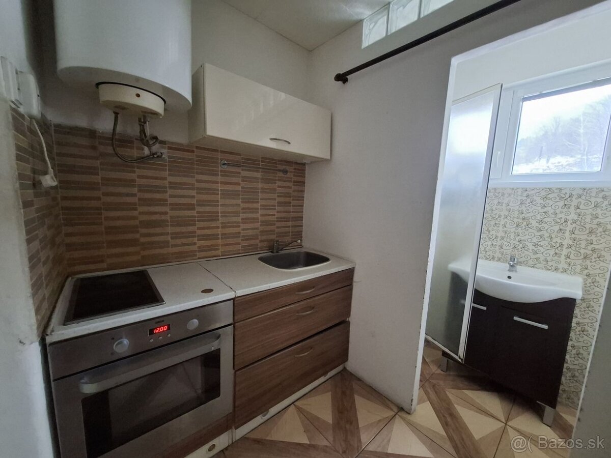 NA PRENÁJOM - 1 izb. byt - Kremnica - 7