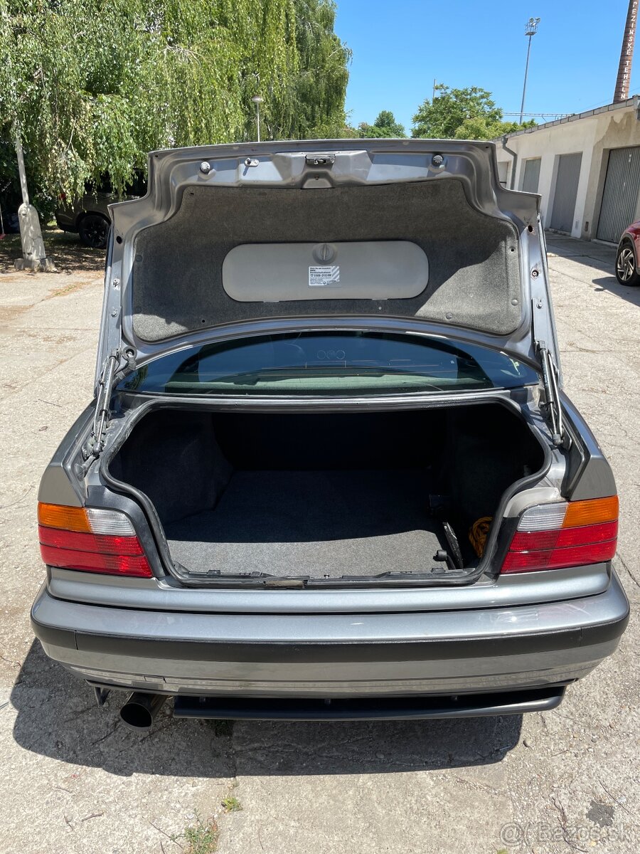 BMW e36 320i - 7