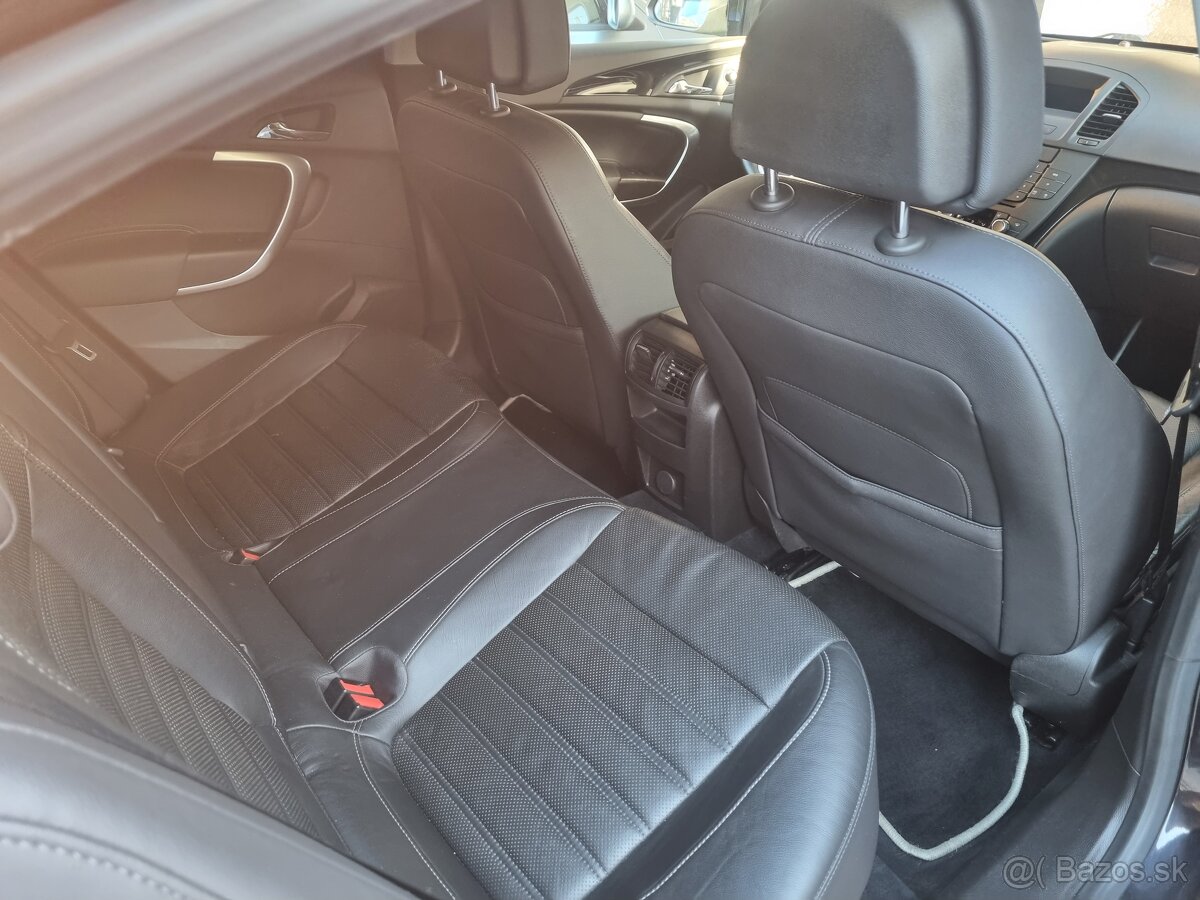 Opel insignia 2009 2.8 V6 4x4 - 7