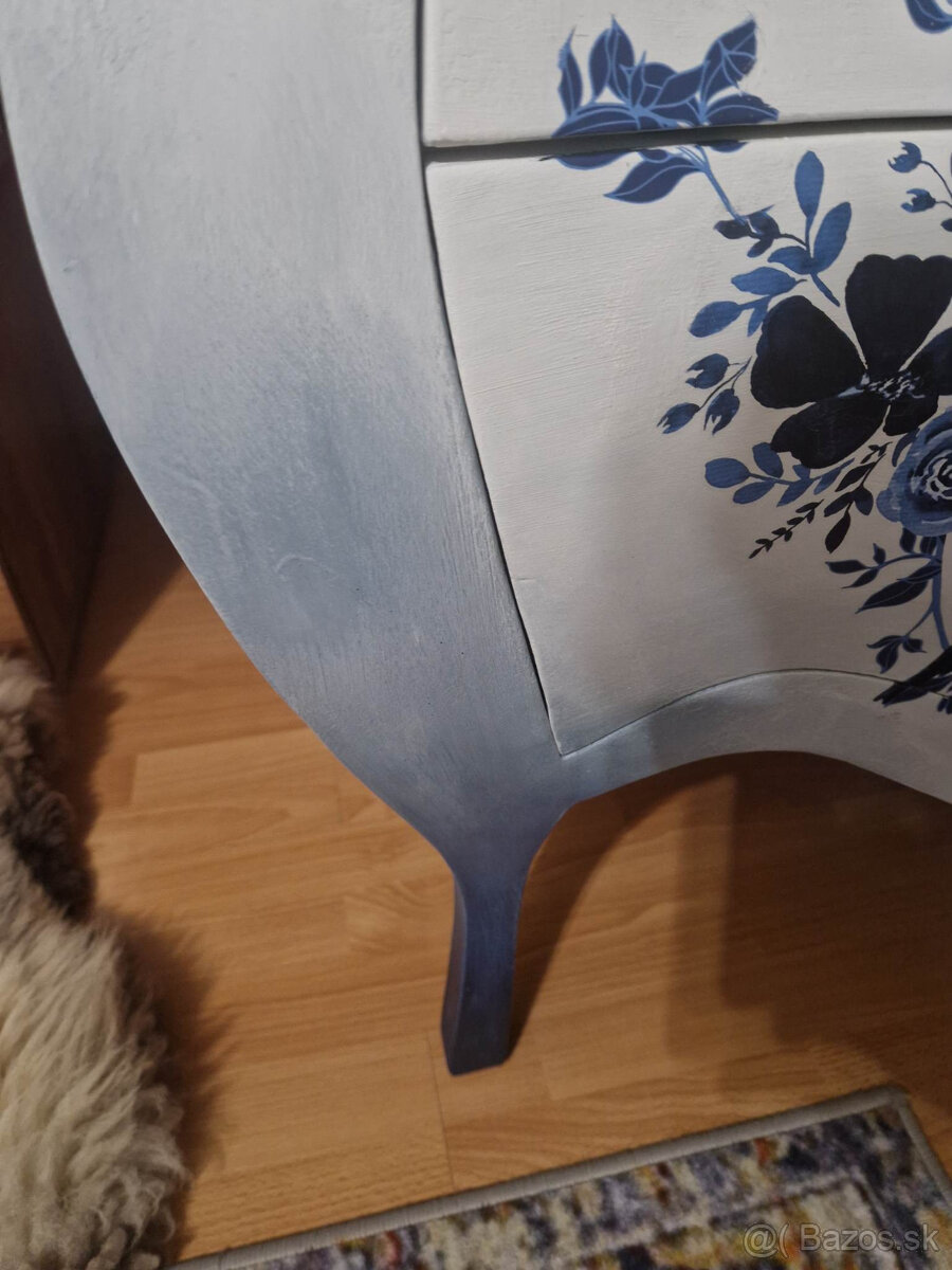 KOMODA tónovaná - 7