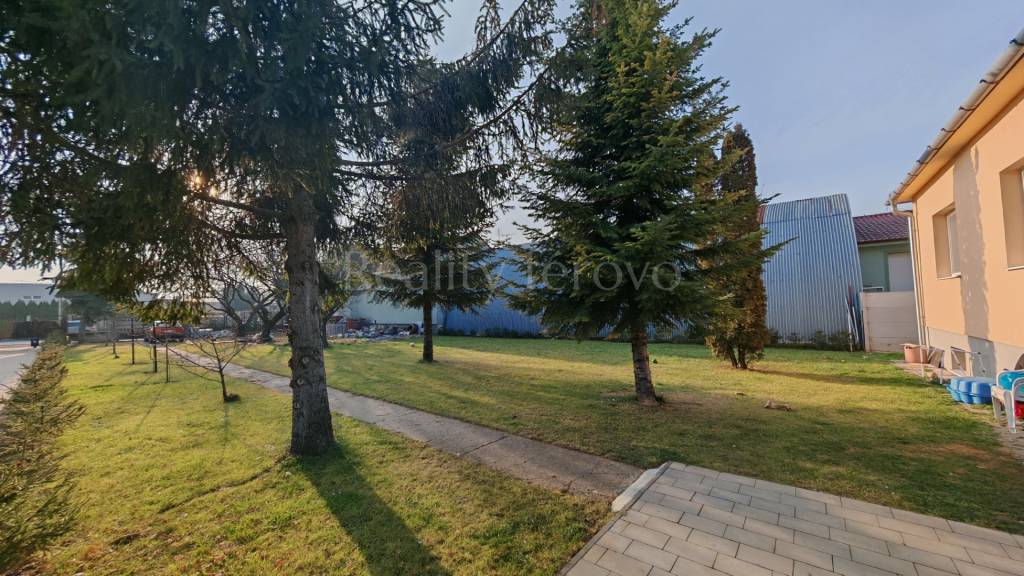 Na prenájom garsónka v rodinnom dome - 7