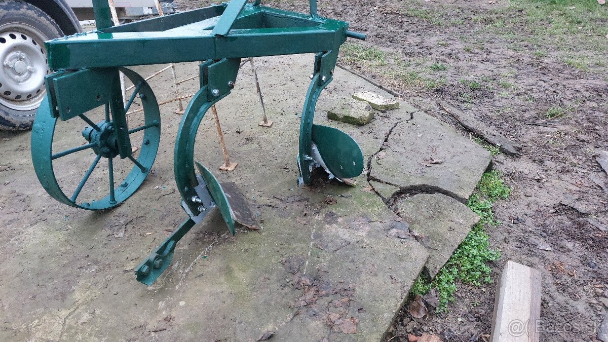 pluh /3 x 20-ka / - 7